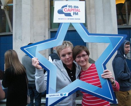 Ellie Goulding Fans 1