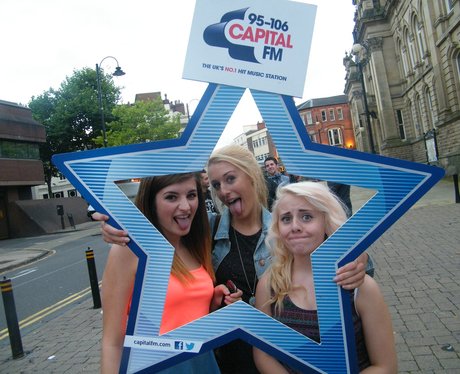 Ellie Goulding Fans 1