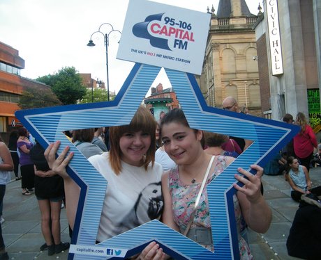 Ellie Goulding Fans 1