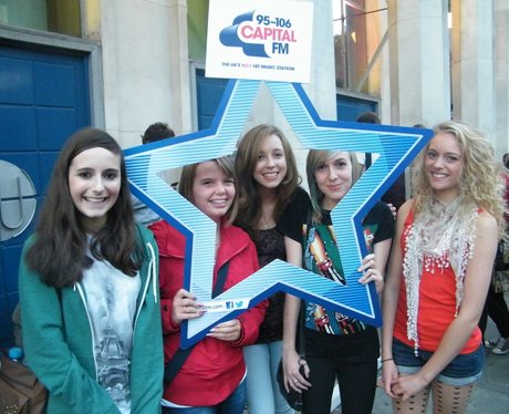 Ellie Goulding Fans 1