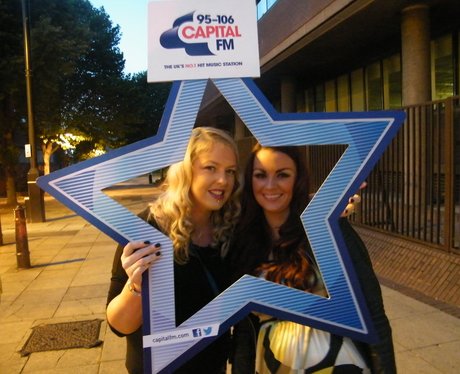 Ellie Goulding Fans Wolverhampton 2