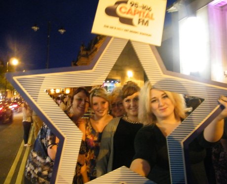 Ellie Goulding Fans Wolverhampton 2