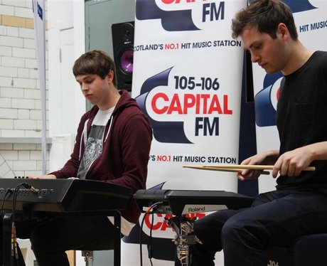 AlunaGeorge live at Capital
