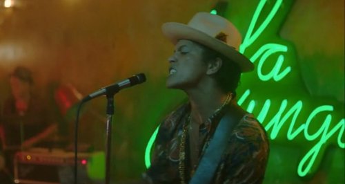 Bruno Mars - Wikipedia