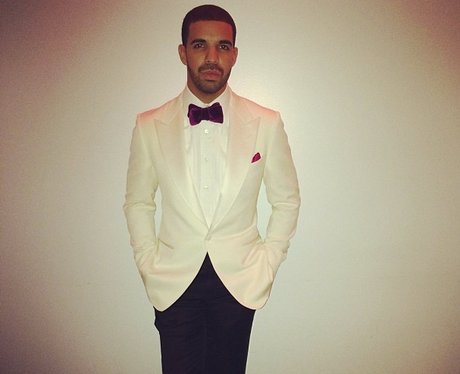 Drake Selfie