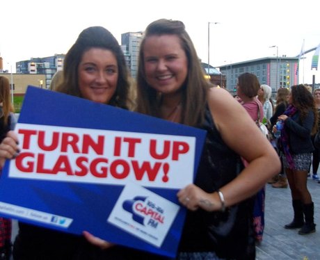 Were you pap'd by the Capital Street Stars?