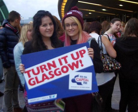 Were you pap'd by the Capital Street Stars?