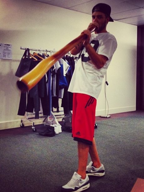 Liam Payne plays the Didgerido