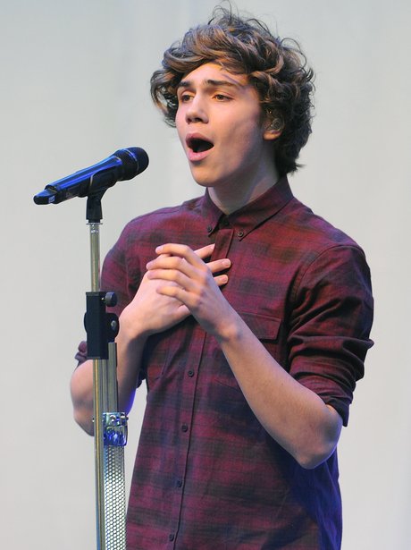 George Shelley live
