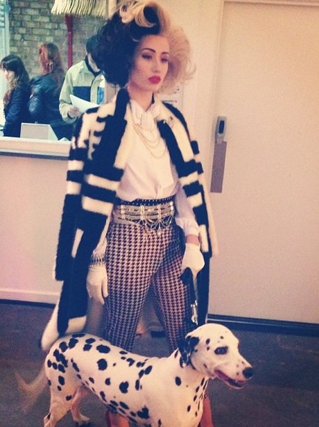 Iggy Azalea halloween