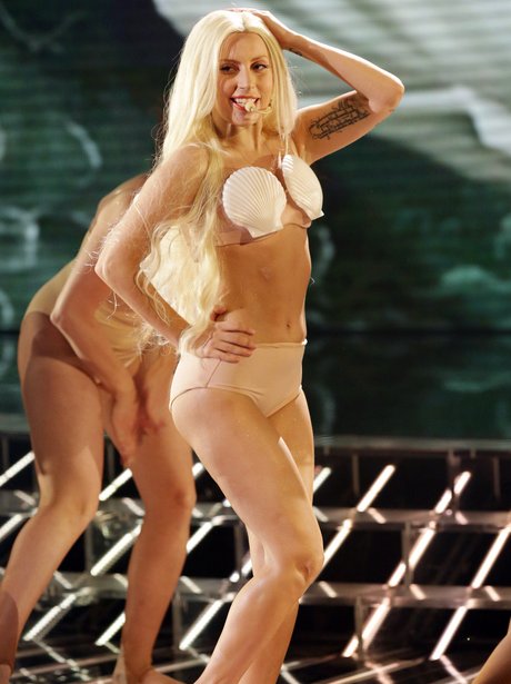 Lady Gaga performs live on X Factor 2013