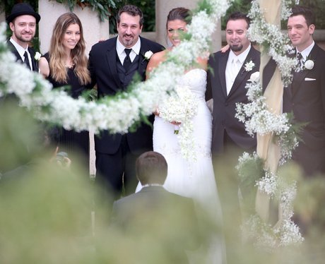 Nsync reunite at wedding
