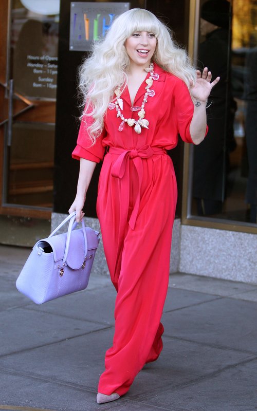 lady-gaga-in-new-york-1384511014-custom-