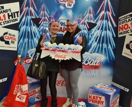 Were you pap'd by the Capital Street Stars?