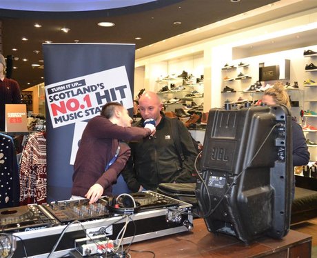 Were you pap'd by the Capital Street Stars?