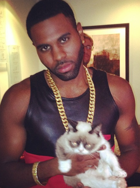 jason-derulo-and-cat-instagram-1385567789-view-0.png