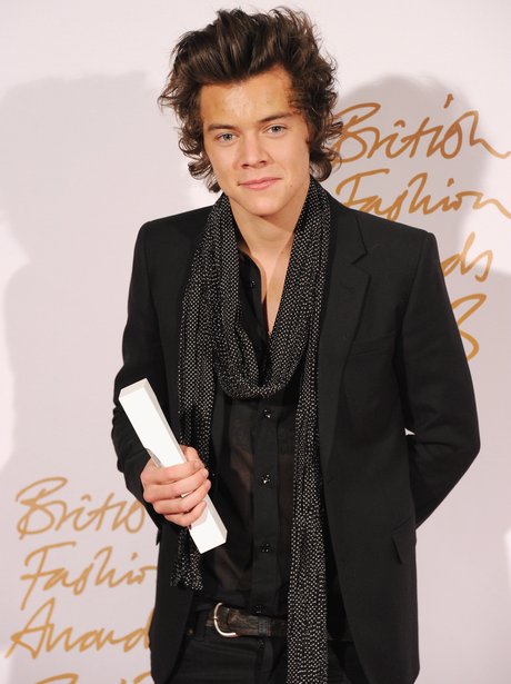 harry styles awards outfit