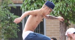 Justin Bieber Skateboarding 