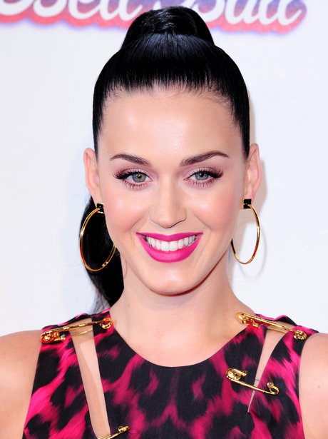 Katy Perry Red Carpet at the Jingle Bell Ball 2013