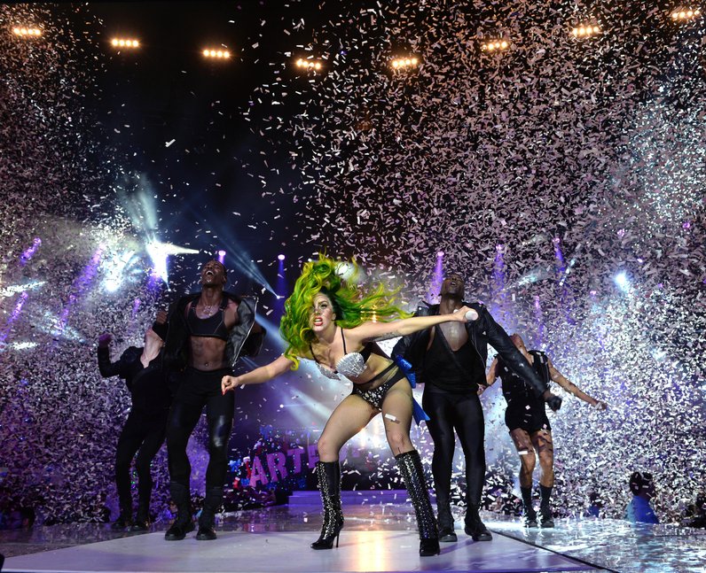 Lady Gaga Jingle Bell Ball 2013 live