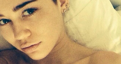 Miley Cyrus Selfie in bed