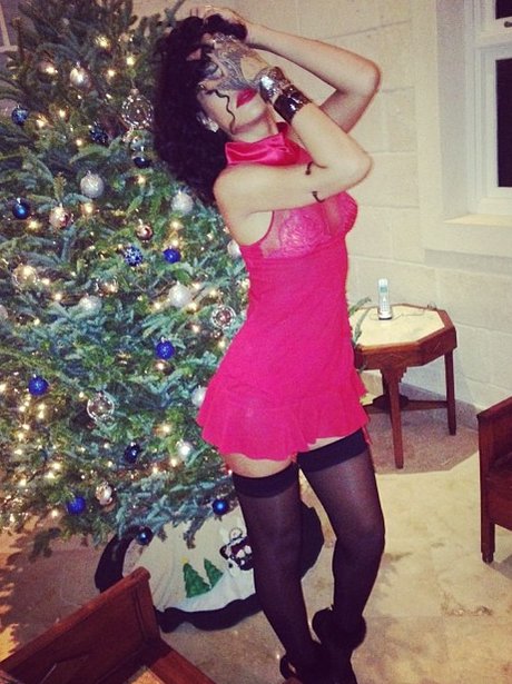 Rihanna gets ready for Christmas