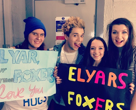 Elyar Fox and Fans