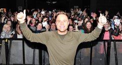 Olly Murs and Fans