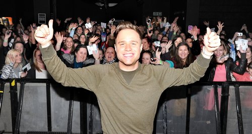 Olly Murs and Fans