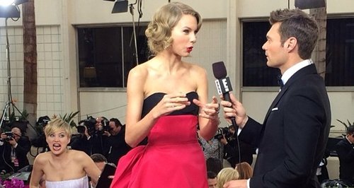 Jennifer Lawrence Photobombs Taylor Swift At Golde