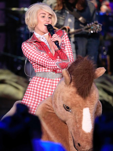 Miley Cyrus MTV Unplugged