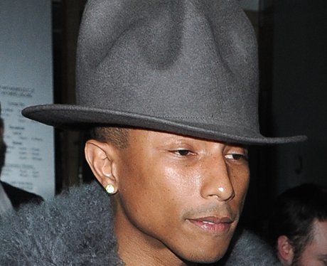 Pharrell Williams wears another big hat