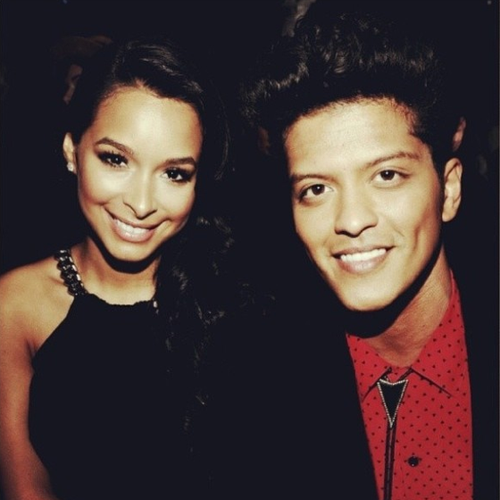 Bruno Mars 8 Reasons You Ll Wish You Were His Girlfriend This Valentine S Day Capital