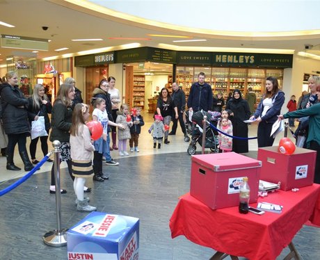 Were you pap'd by the Capital Street Stars?