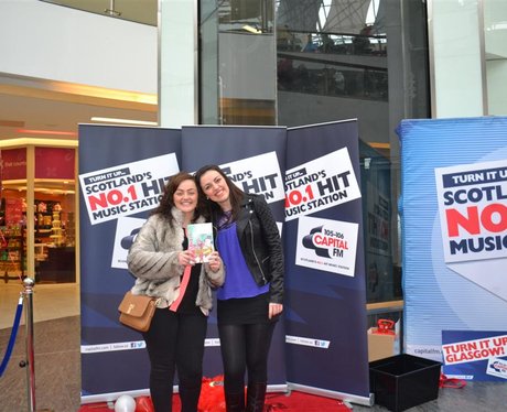 Were you pap'd by the Capital Street Stars?