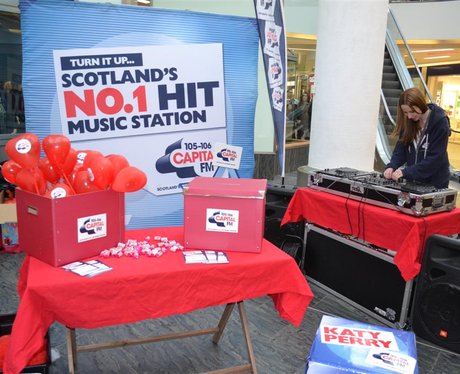 Were you pap'd by the Capital Street Stars?