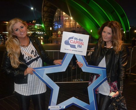 Were you pap'd by the Capital Street Stars?
