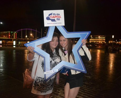 Were you pap'd by the Capital Street Stars?