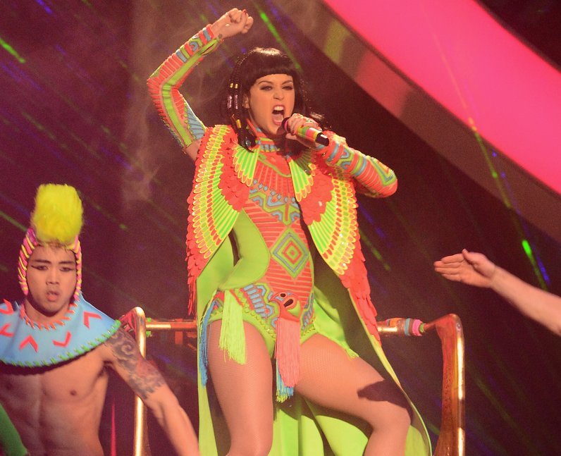 Katy Perry BRIT Awards 2014 Performance