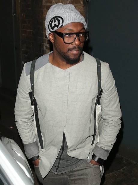 Will.i.am wearing a beanie