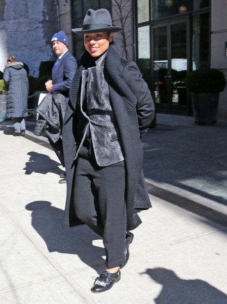 Alicia Keys Is Spotted Out And About In New York City - Pictures Of The