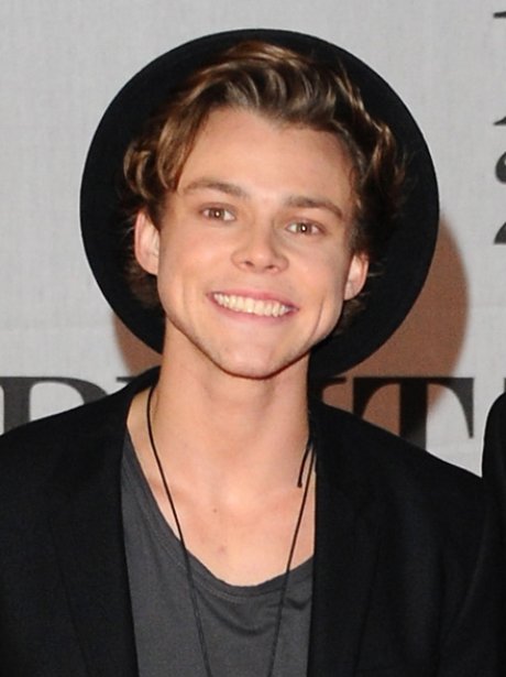 Ashton Irwin 5 Seconds Of Summer