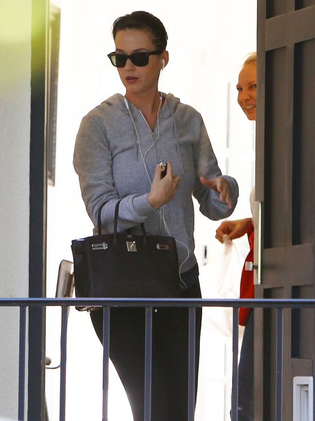 Katy Perry goes to the gym