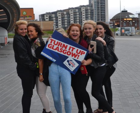 Were you pap'd by the Capital Street Stars?