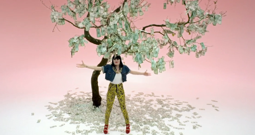 Jessie J - Price Tag video money tree