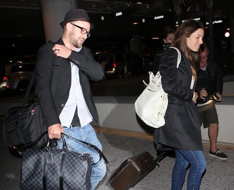 Justin Timberlake and Jessica Biel at the airport