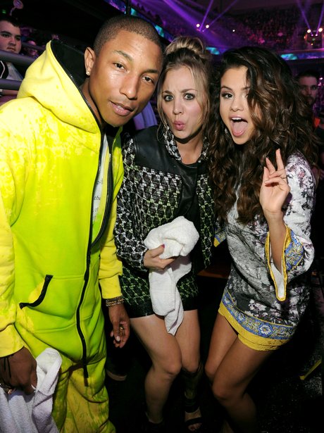 Pharrell Williams, Kaley Cuoco, Selena Gomez