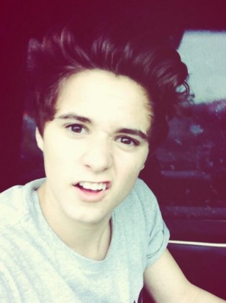 The Vamps Bradley Simpson Selfie Instagram