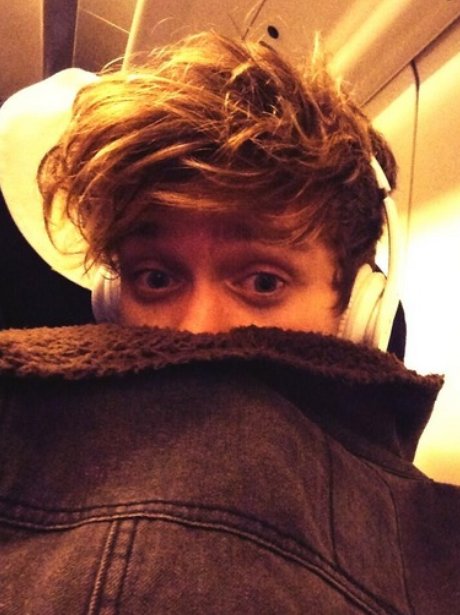 The Vamps Connor Ball Selfie Instagram