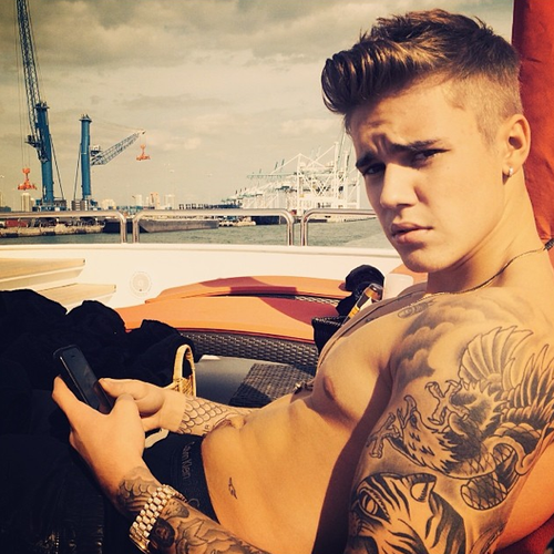 Justin Bieber Gives Fans an UpClose Look at All of His Tattoos